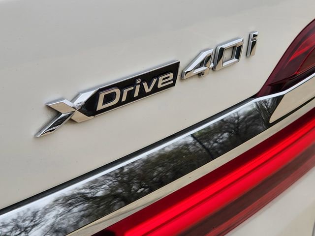 Used 2022 BMW X7 xDrive40i w/ Executive Package image 11