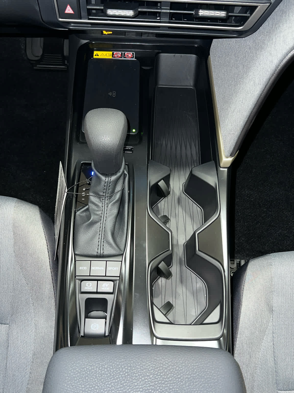 New 2026 Toyota Camry LE FWD image 21
