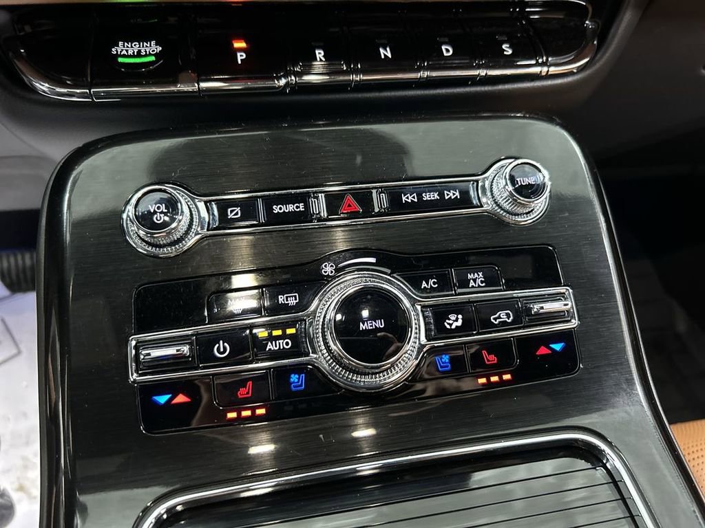 Used 2023 Lincoln Nautilus Black Label image 17