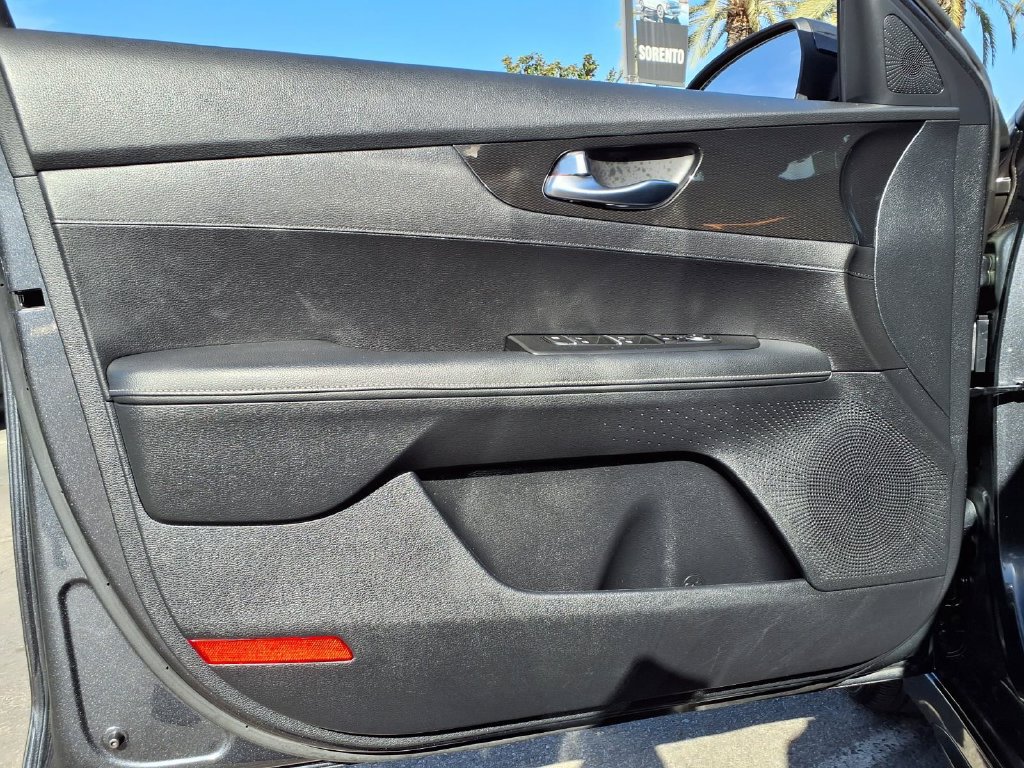 Certified 2024 Kia Forte GT-Line FWD image 15