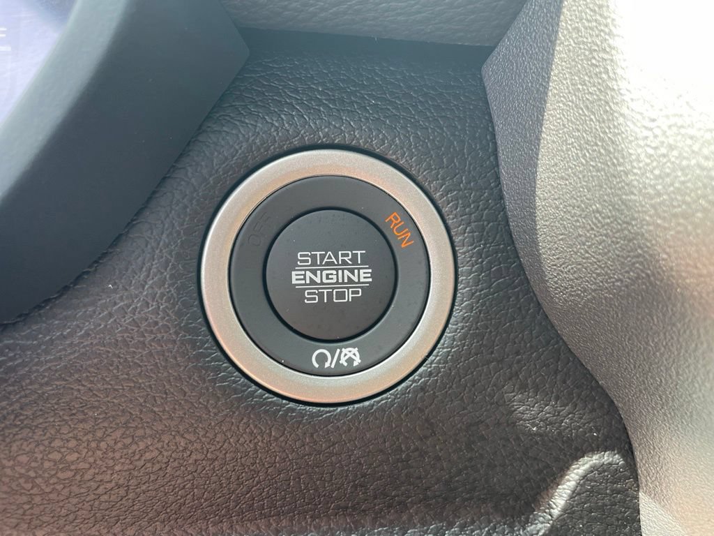 New 2026 RAM 2500 Laramie AWD/4WD image 8