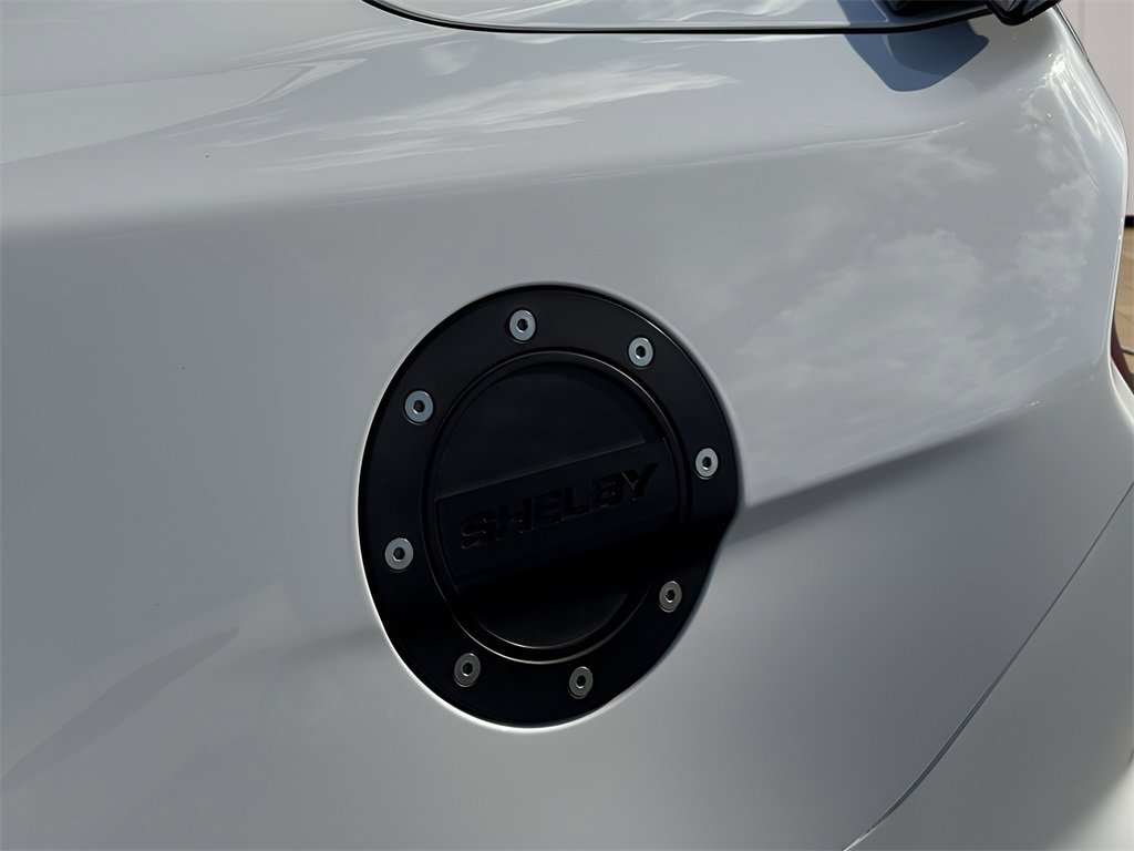 Used 2018 Ford Mustang Shelby GT350 w/ Convenience Package image 33