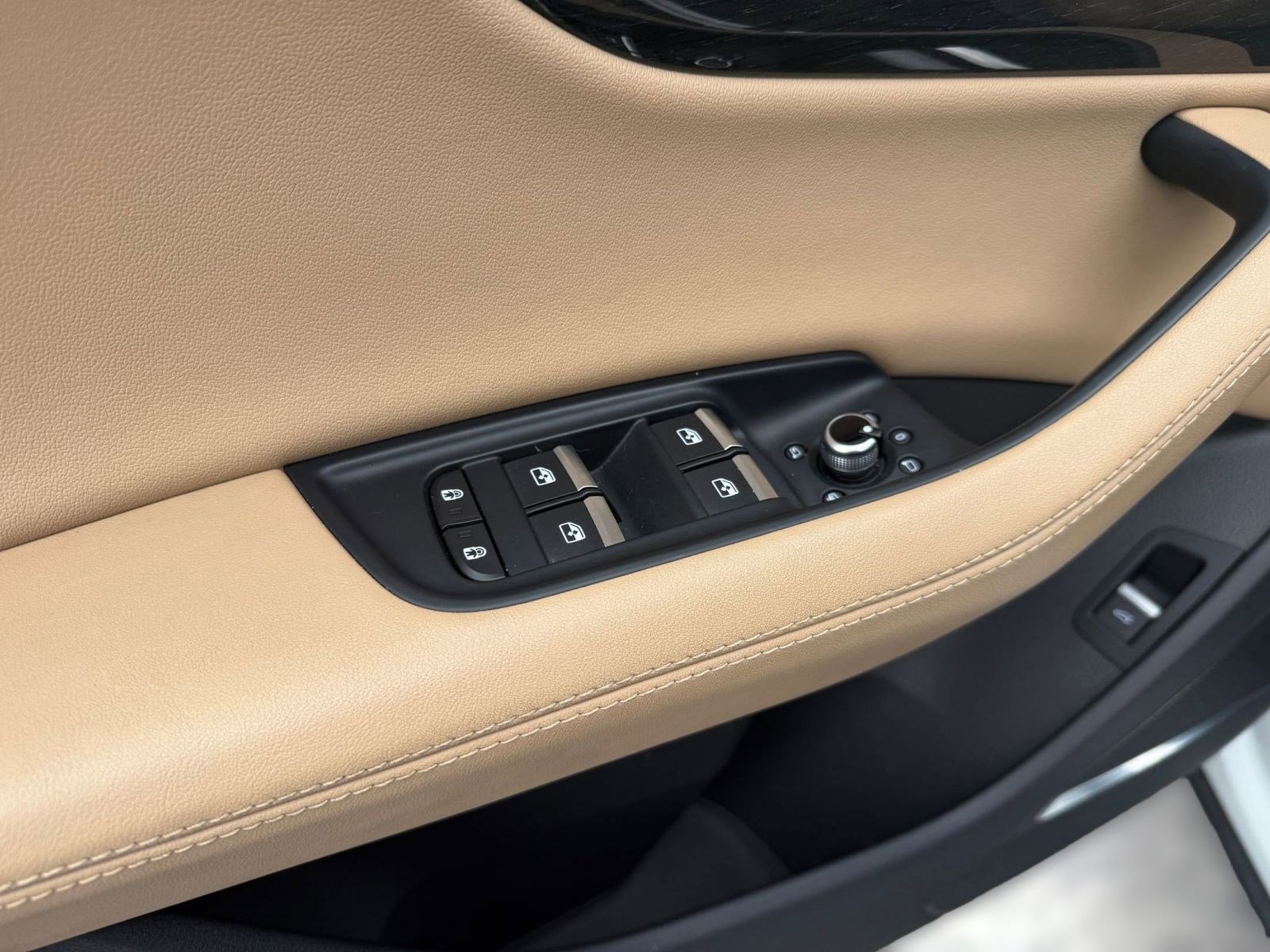 Used 2024 Audi Q7 3.0T Premium Plus image 20