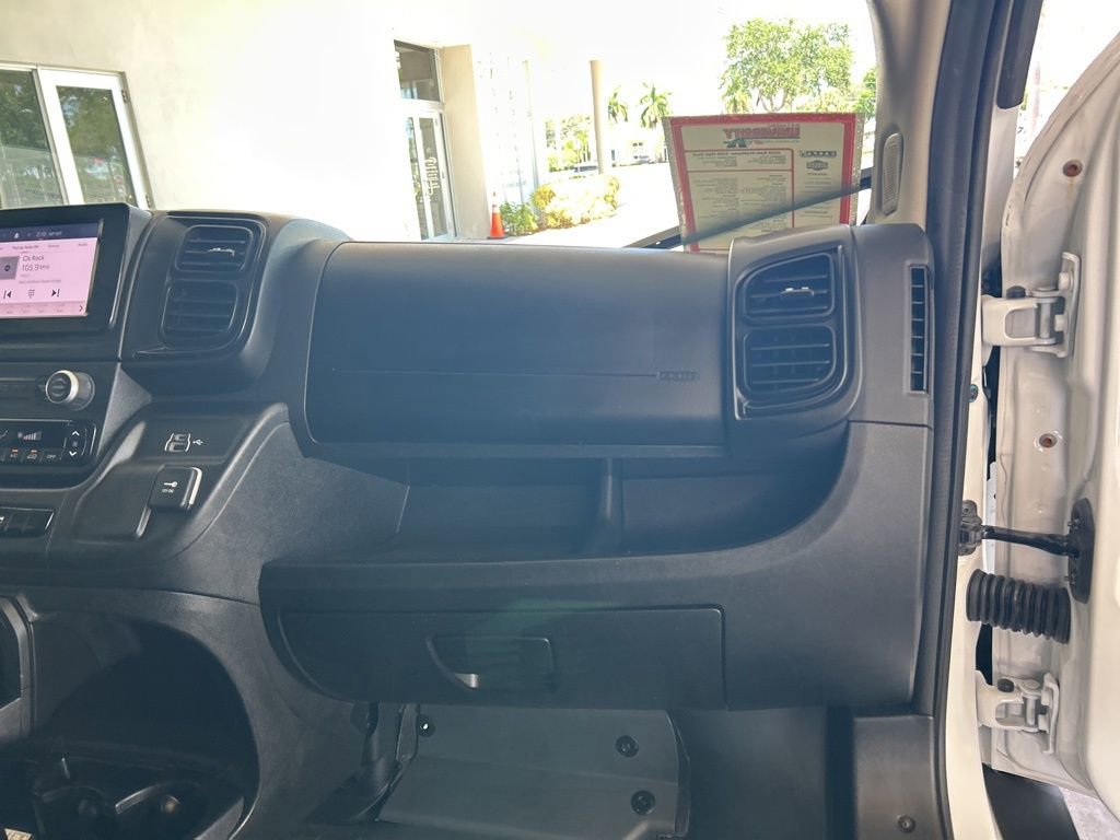 Used 2025 RAM ProMaster 2500 w/ Convenience Group FWD image 22