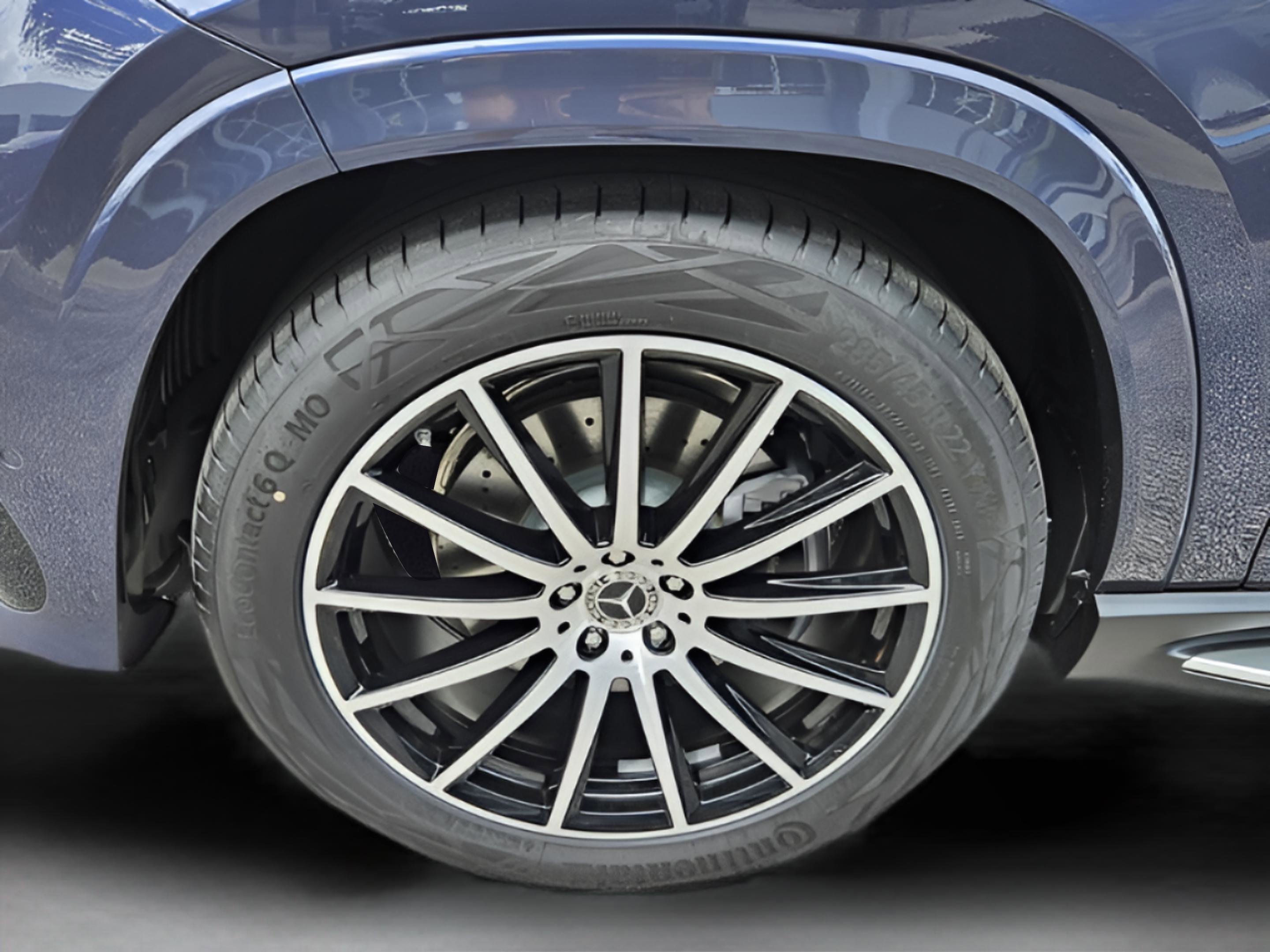 New 2026 Mercedes-Benz GLS 450 4MATIC image 39