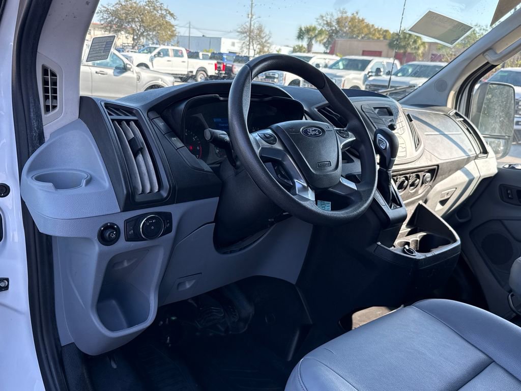 Certified 2018 Ford Transit 350 148 High Roof Extended image 5