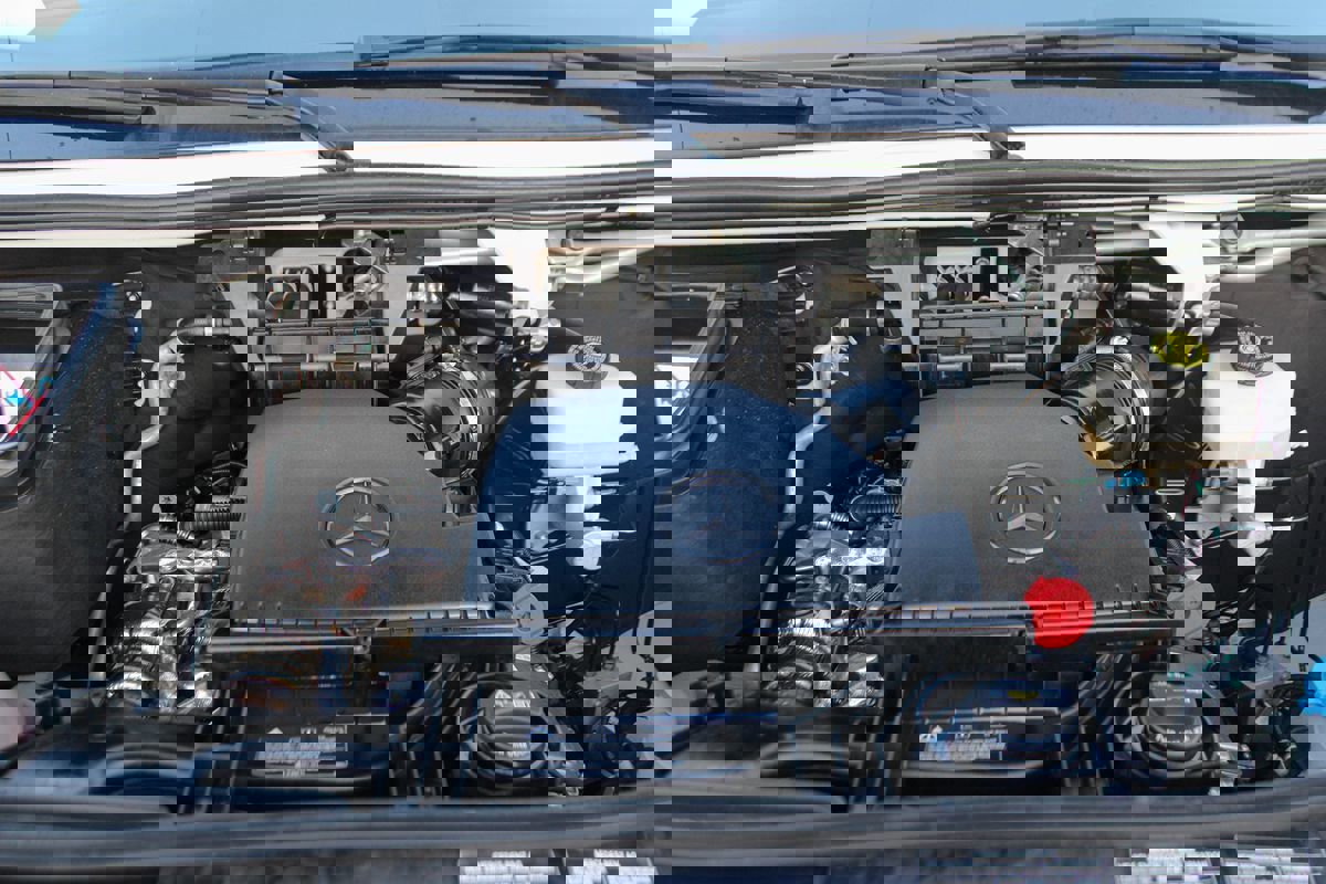 Used 2024 Mercedes-Benz Sprinter 2500 image 10