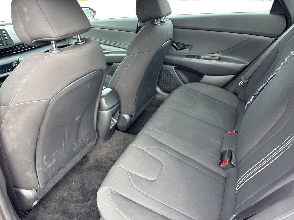 Certified 2025 Hyundai Elantra Sport image 10