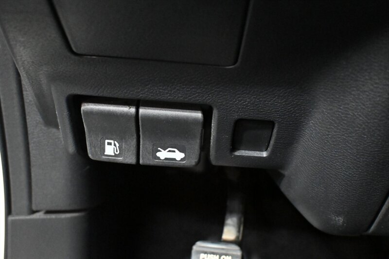 Used 2021 Nissan Murano SL w/ SL Moonroof Package AWD/4WD image 33