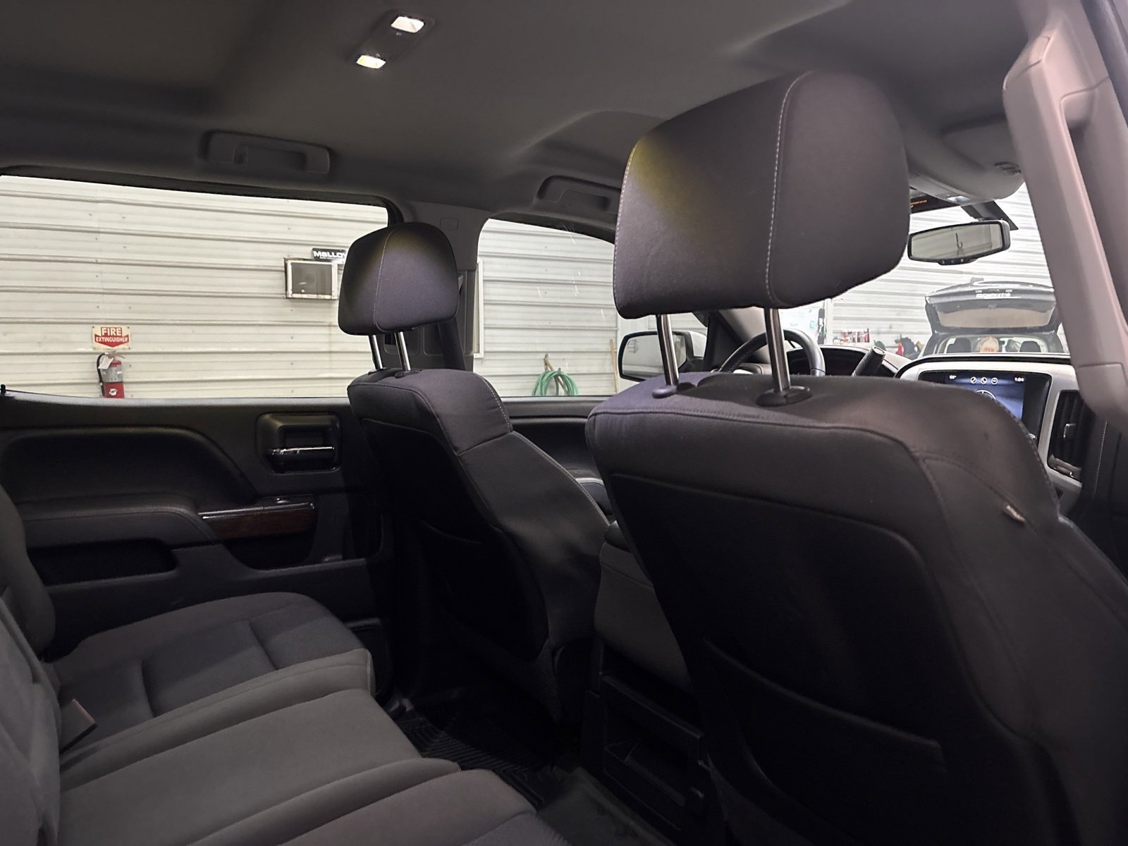 Used 2015 GMC Sierra 1500 SLE w/ Carbon-22 Edition image 32