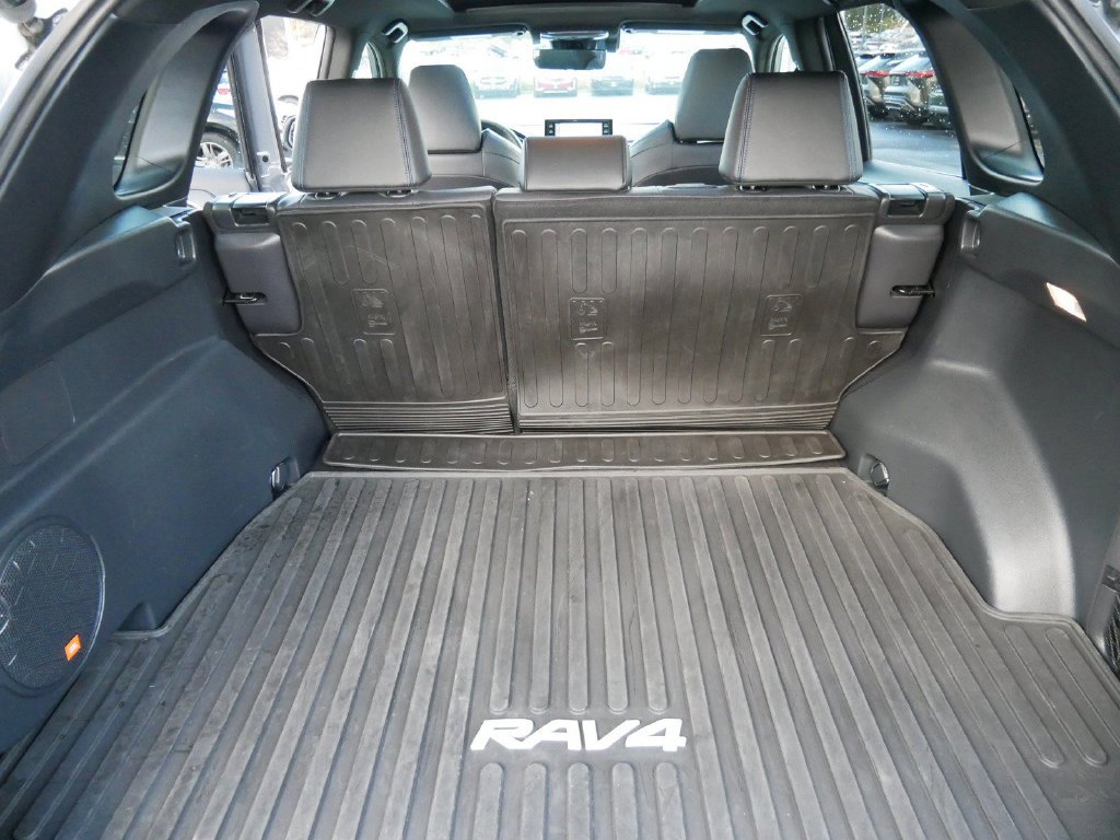 Used 2020 Toyota RAV4 XSE AWD/4WD image 12