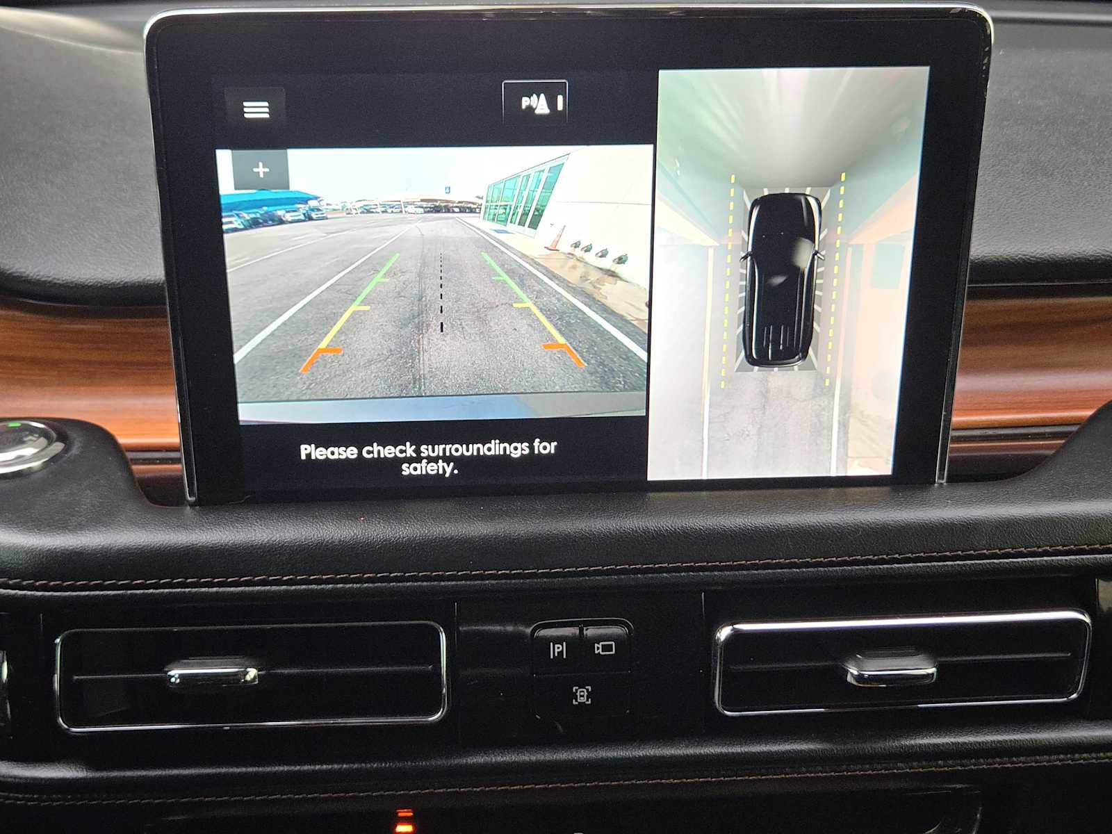 Used 2020 Lincoln Aviator Reserve w/ Equipment Group 201A image 17