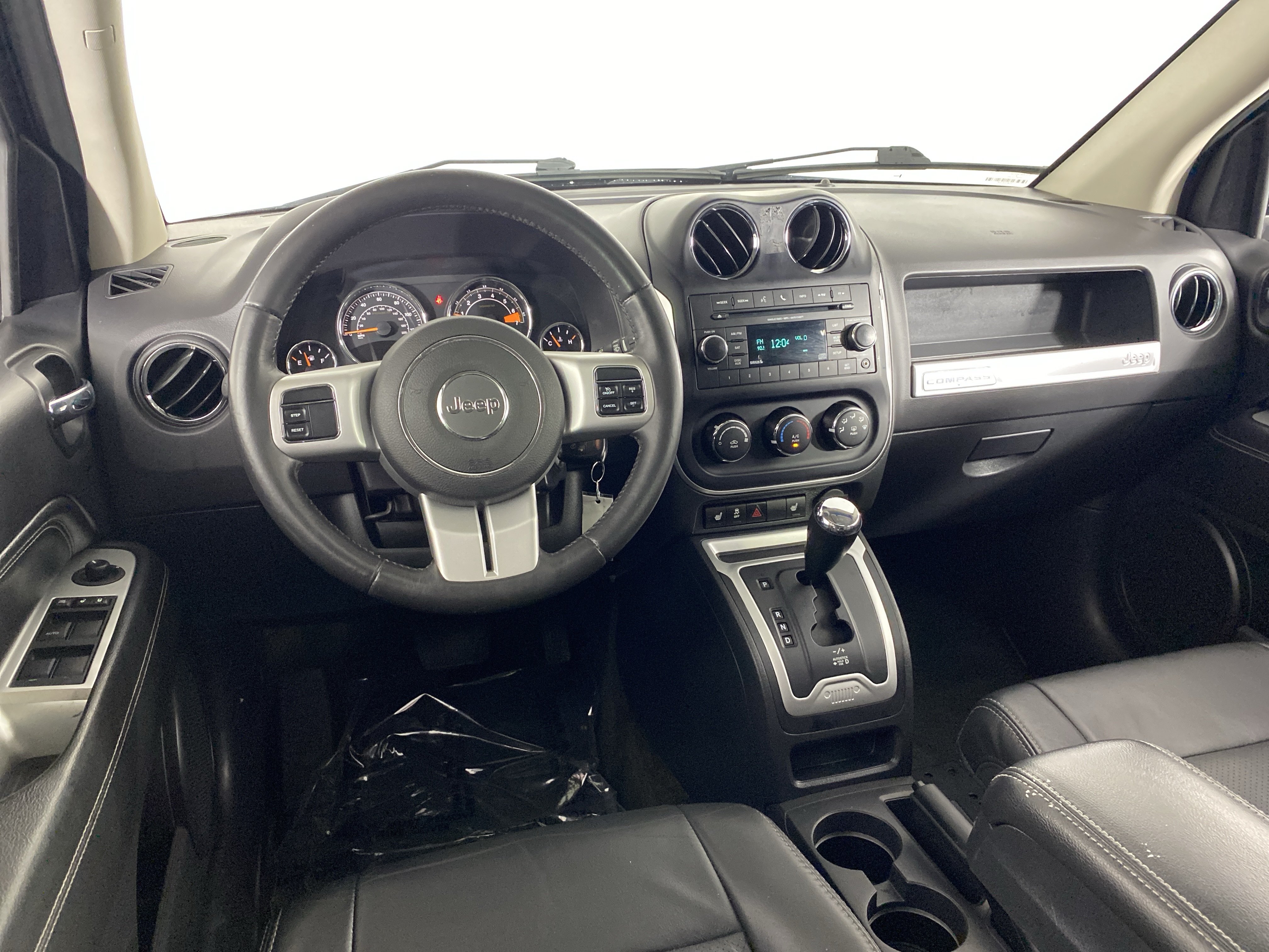 Used 2016 Jeep Compass High Altitude AWD/4WD image 31