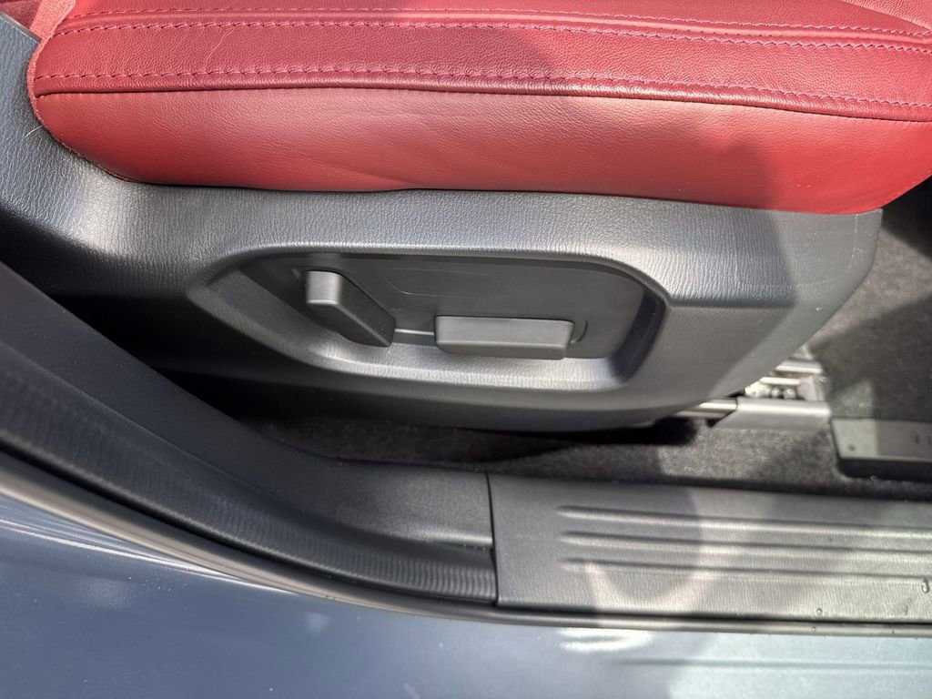 Certified 2023 MAZDA CX-5 Carbon Edition image 45