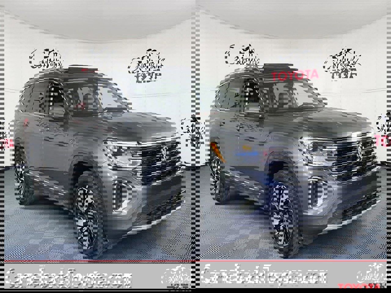 Used 2025 Volkswagen Atlas SEL image 1