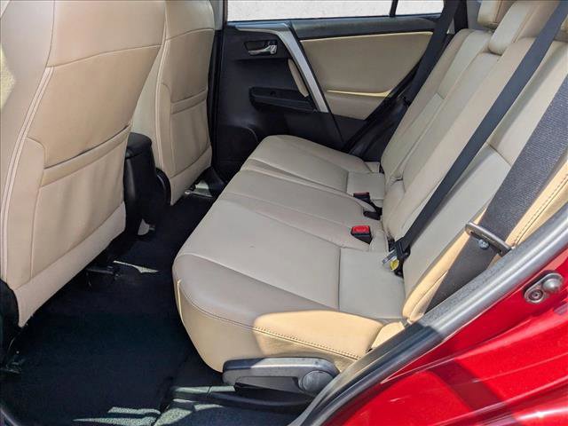 Used 2019 Toyota RAV4 XLE Premium image 18