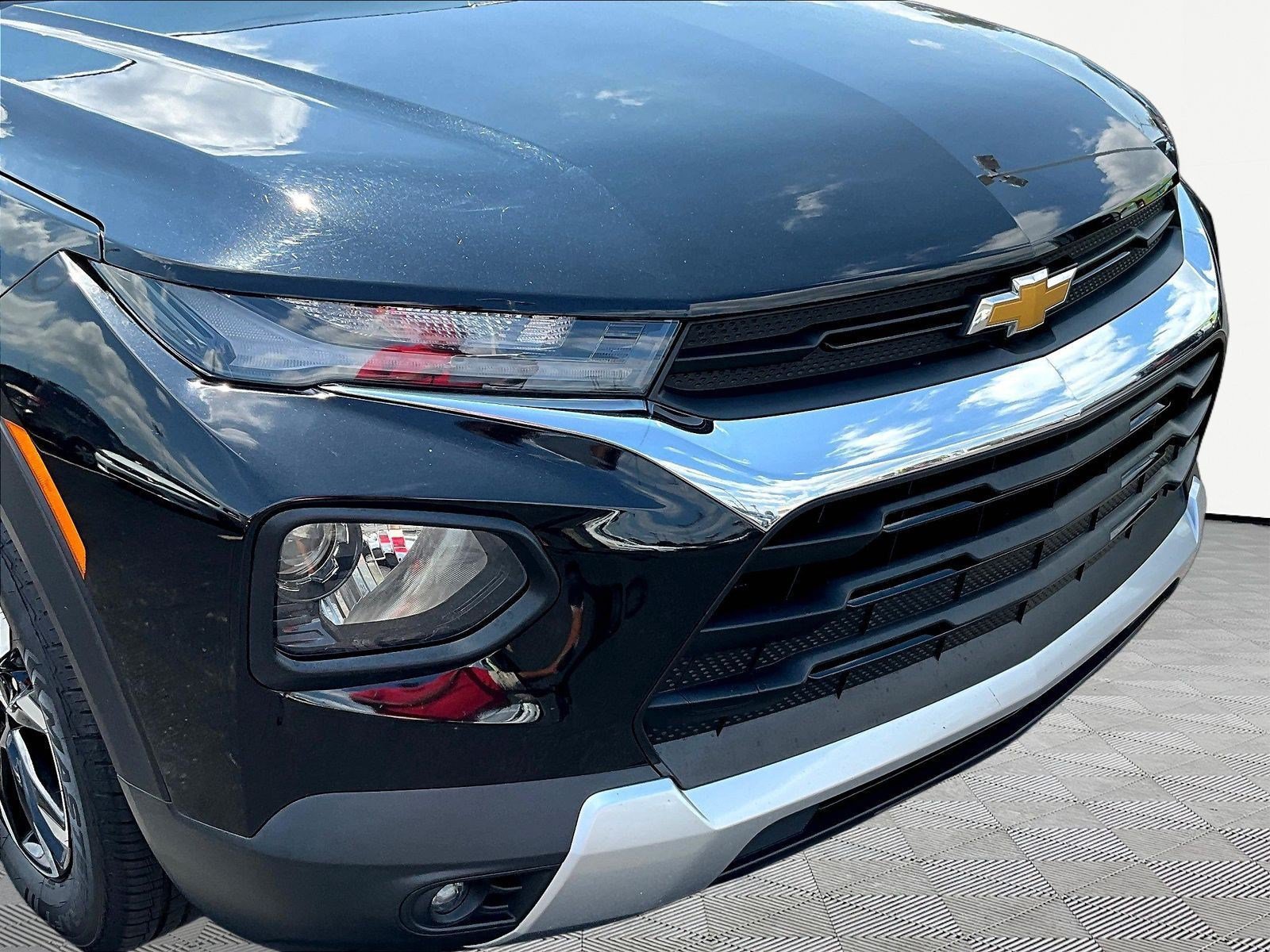 Used 2023 Chevrolet TrailBlazer LT FWD image 31