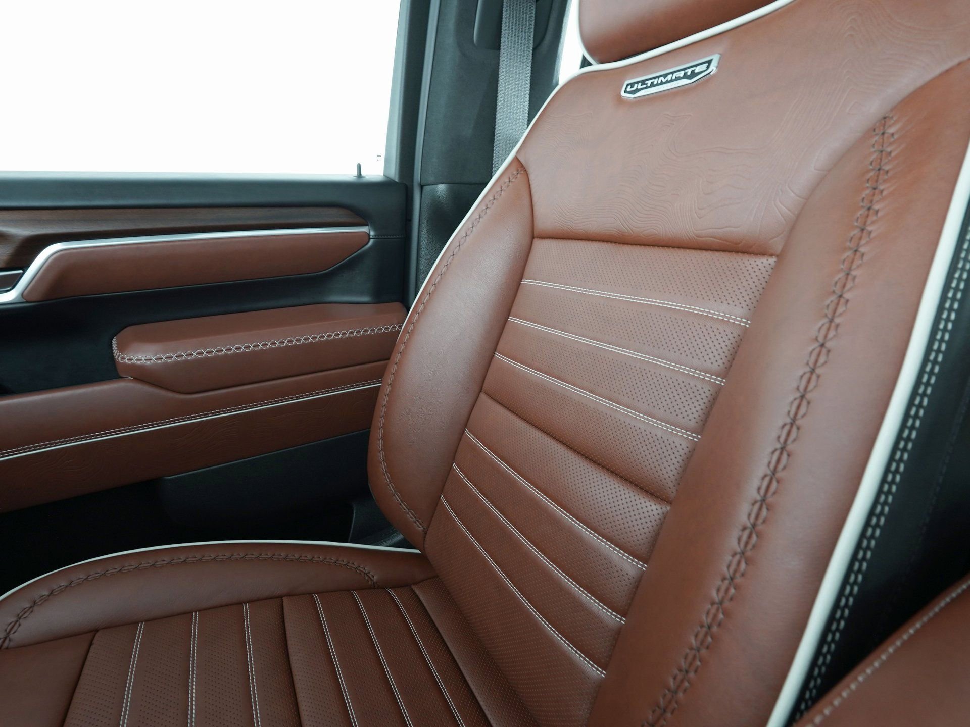 Used 2025 GMC Sierra 3500 Denali Ultimate AWD/4WD image 29