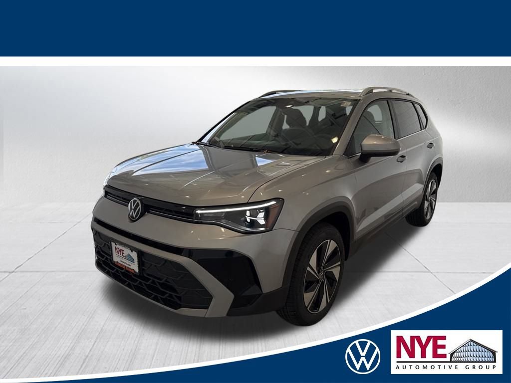 New 2025 Volkswagen Taos SE image 1