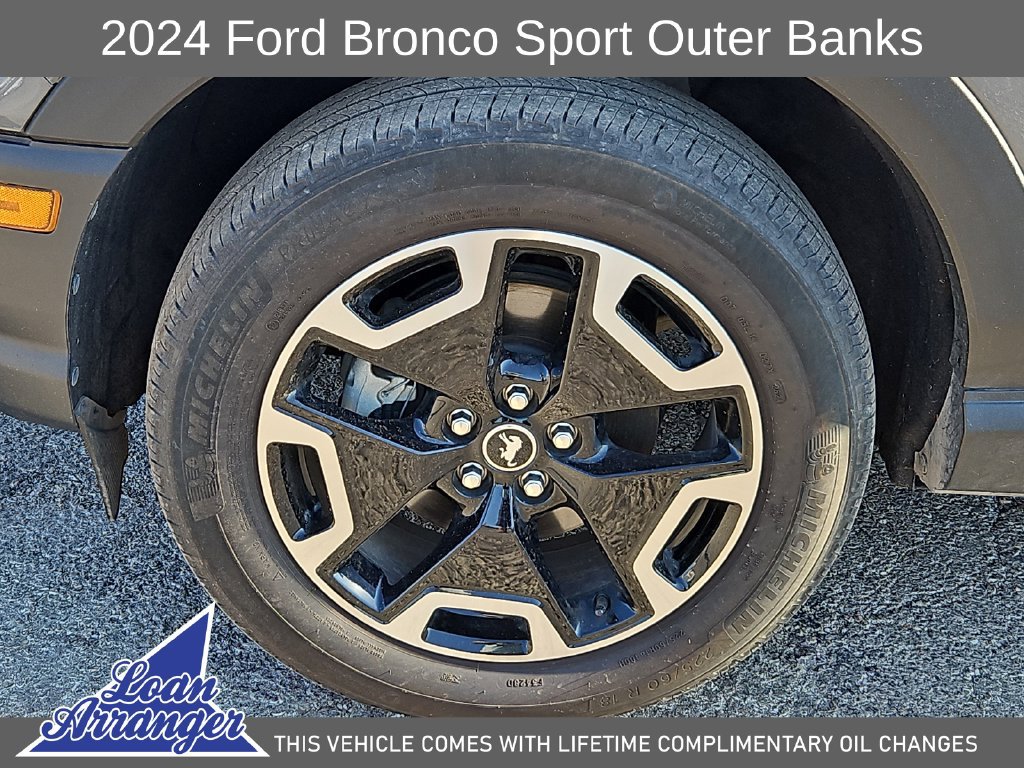 Used 2024 Ford Bronco Sport Outer Banks AWD/4WD image 17