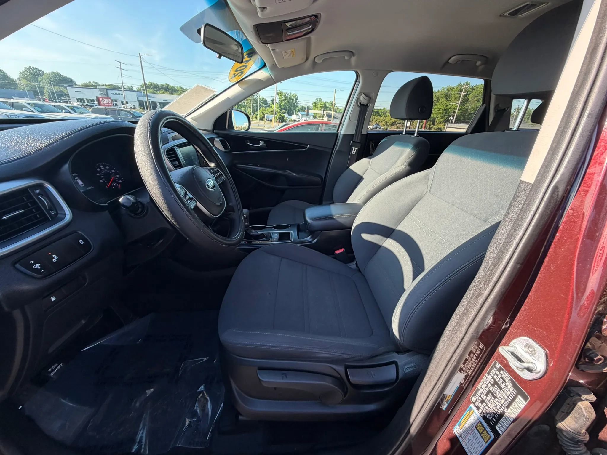 Used 2019 Kia Sorento LX image 21
