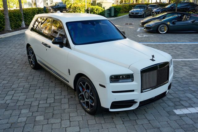 Used 2023 Rolls-Royce Cullinan Black Badge w/ Driver's Package image 37