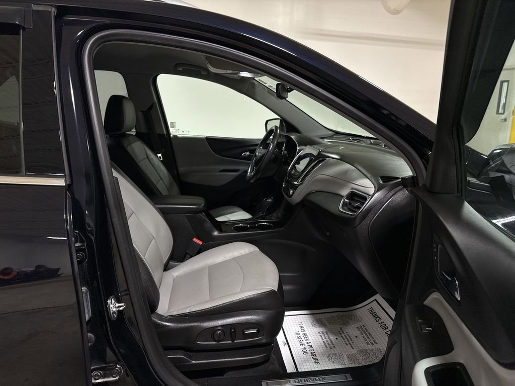 Used 2020 Chevrolet Equinox Premier image 21
