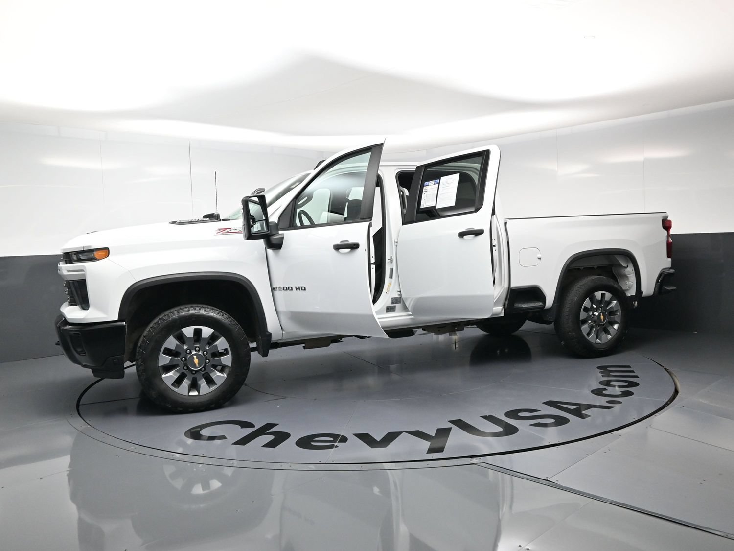 Used 2024 Chevrolet Silverado 2500 Custom w/ Custom Value Package AWD/4WD image 20