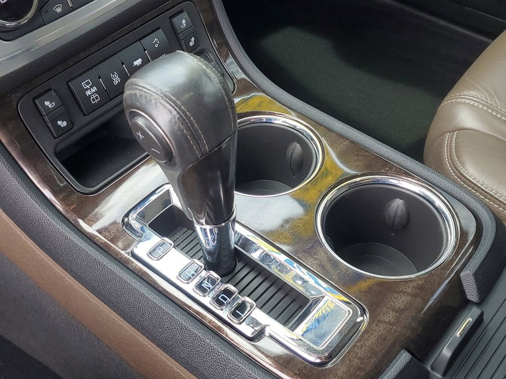 Used 2016 GMC Acadia SLT w/ Open Road Package AWD/4WD image 30