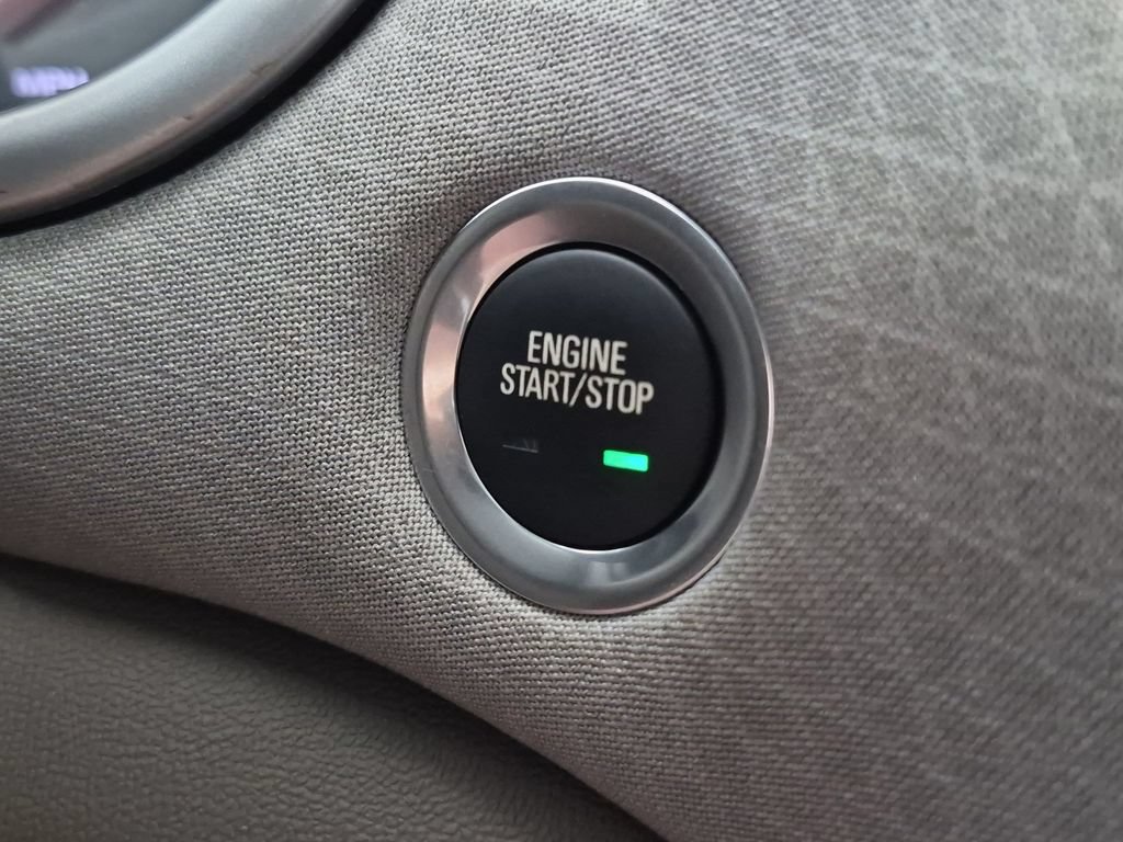 Certified 2025 Chevrolet Malibu LS FWD image 27