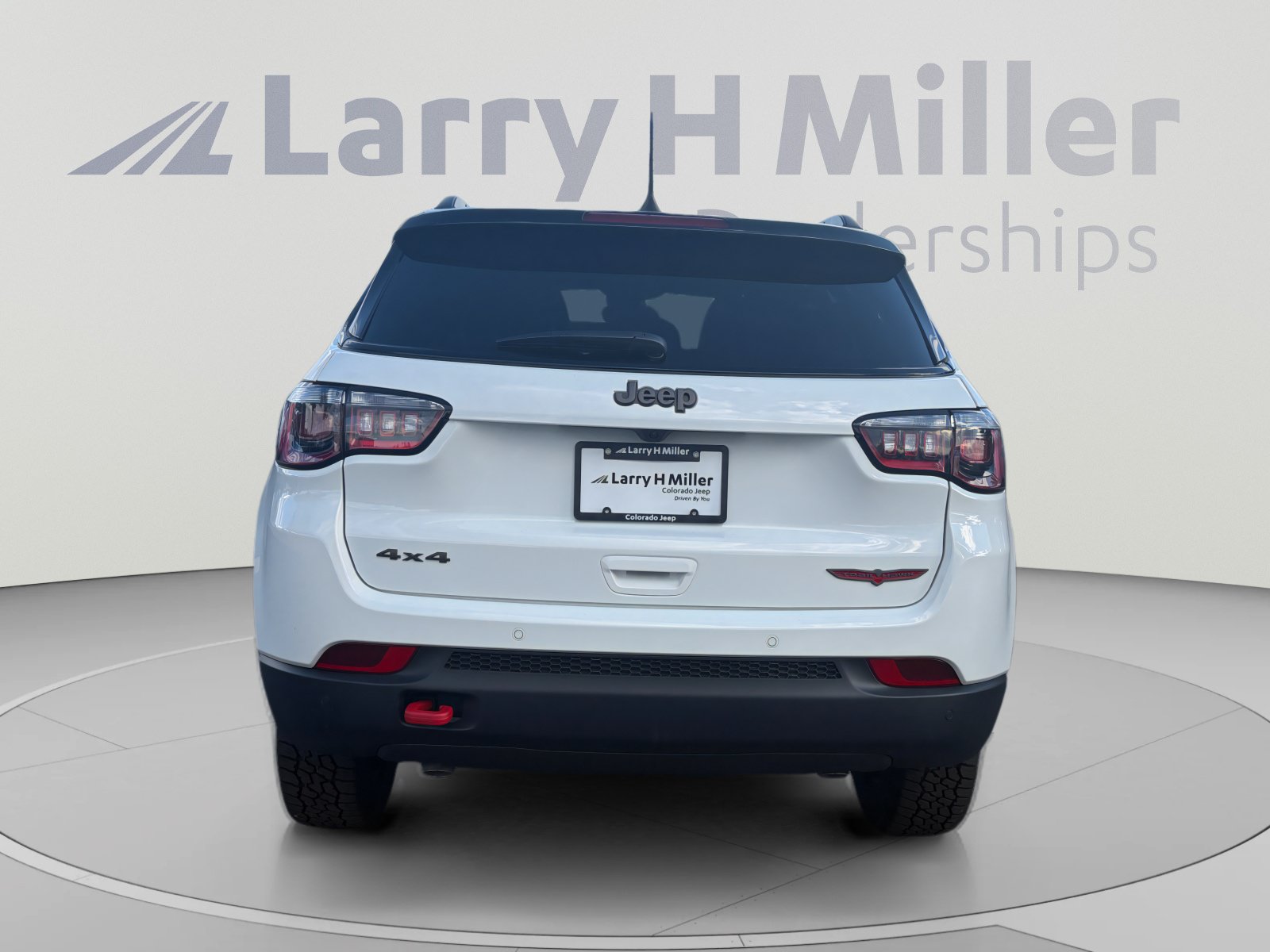 New 2026 Jeep Compass Trailhawk AWD/4WD image 4