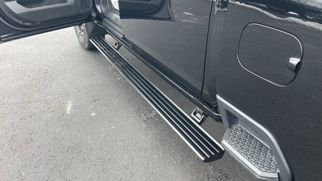 Used 2023 Chevrolet Silverado 3500 High Country image 10