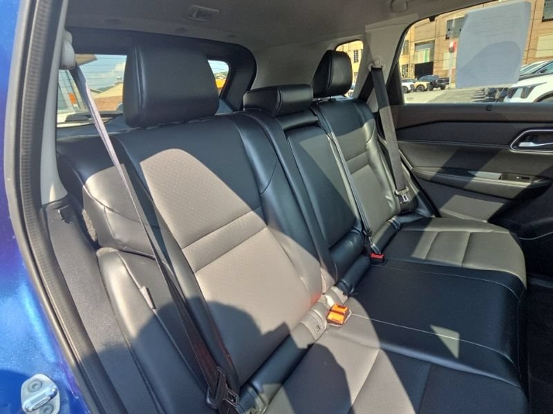 Used 2021 Nissan Rogue SV w/ Premium Package AWD/4WD image 18
