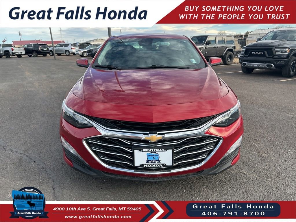 Used 2024 Chevrolet Malibu LT image 2