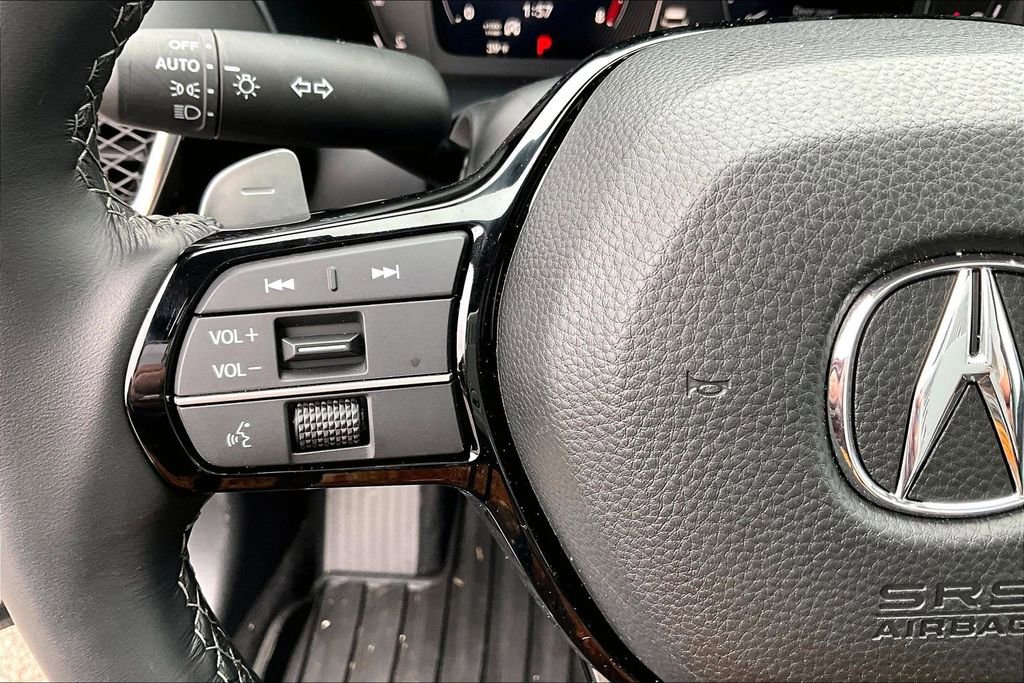 Used 2025 Acura ADX FWD image 27