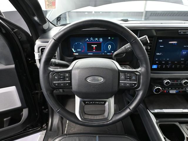 Used 2025 Ford F250 Platinum image 29