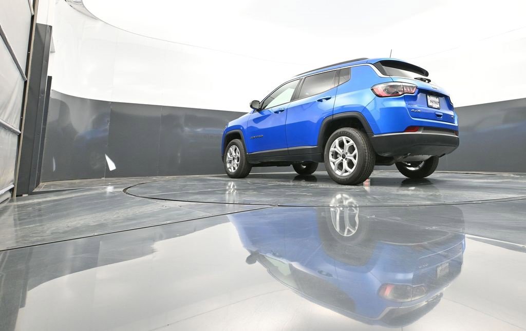 New 2026 Jeep Compass Latitude image 35