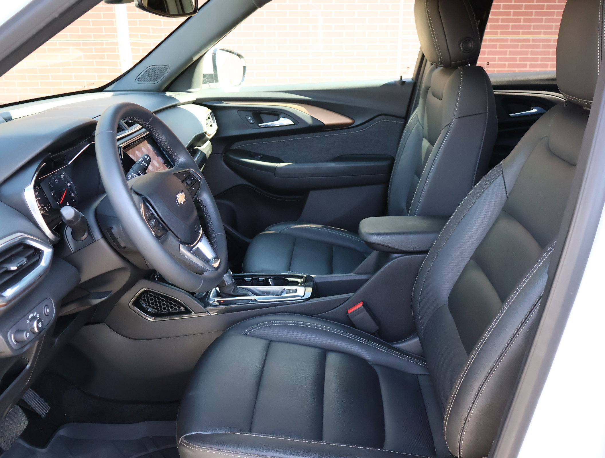 Certified 2023 Chevrolet TrailBlazer ACTIV w/ Convenience Package image 10