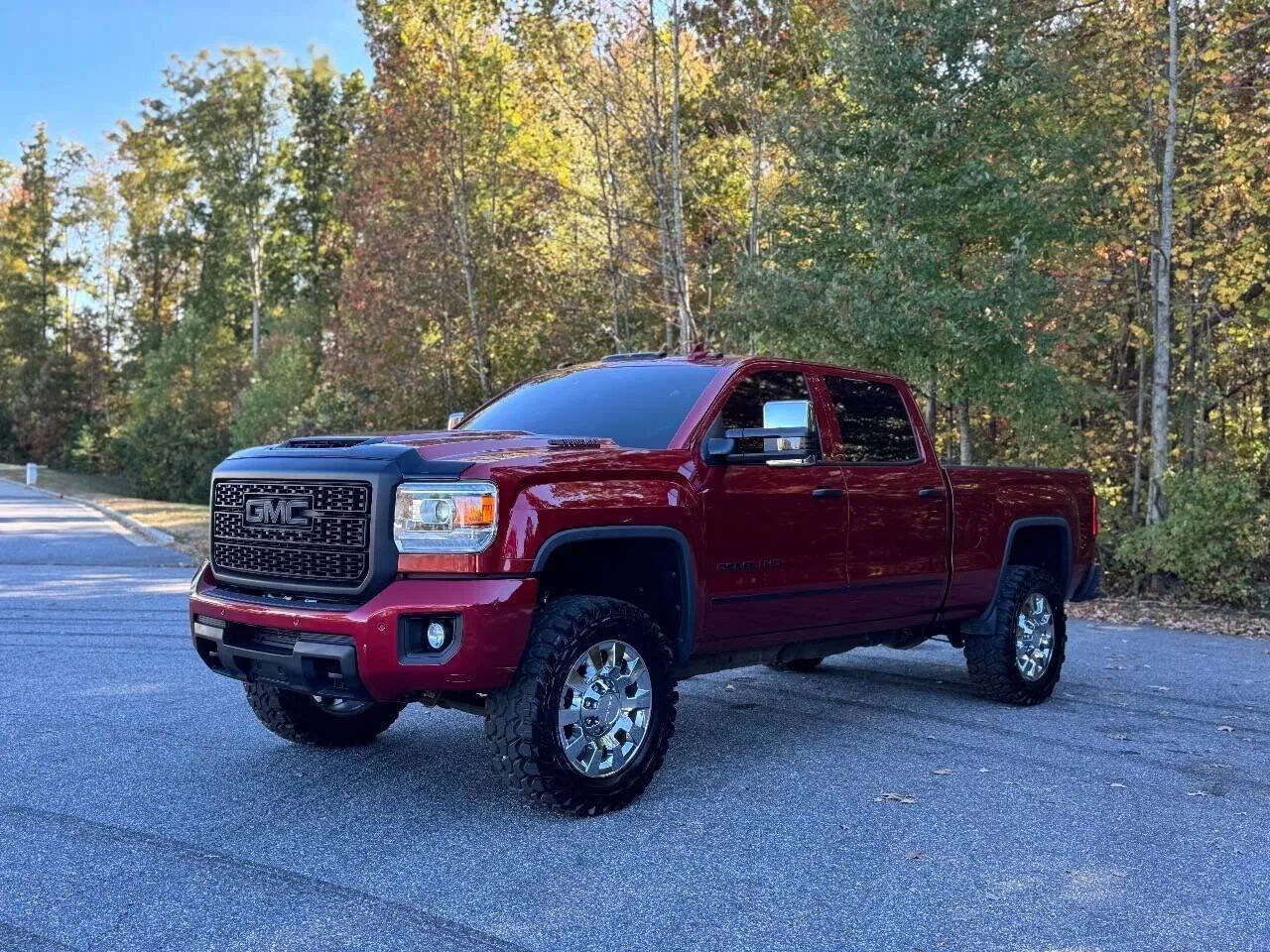 Used 2018 GMC Sierra 2500 Denali w/ Duramax Plus Package image 3
