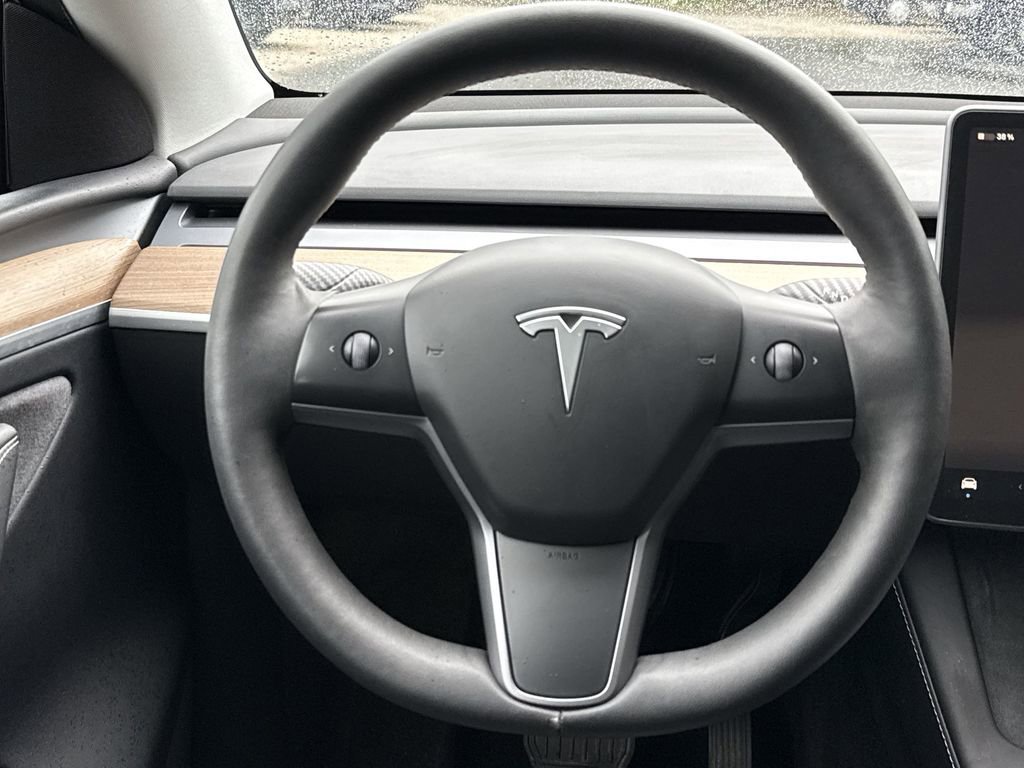 Used 2023 Tesla Model Y Long Range AWD/4WD image 11