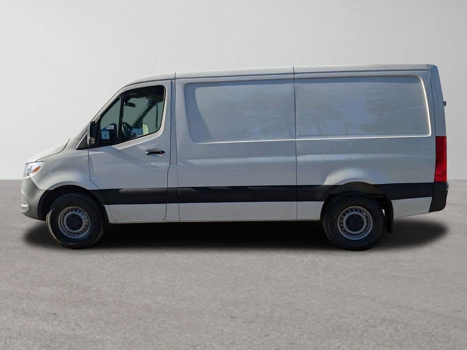 Used 2024 Mercedes-Benz Sprinter 3500 image 6