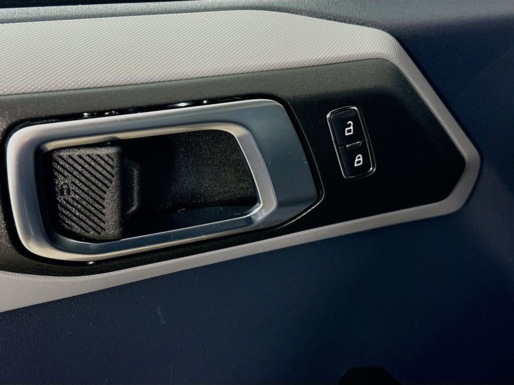 Used 2024 Ford Bronco Everglades image 20