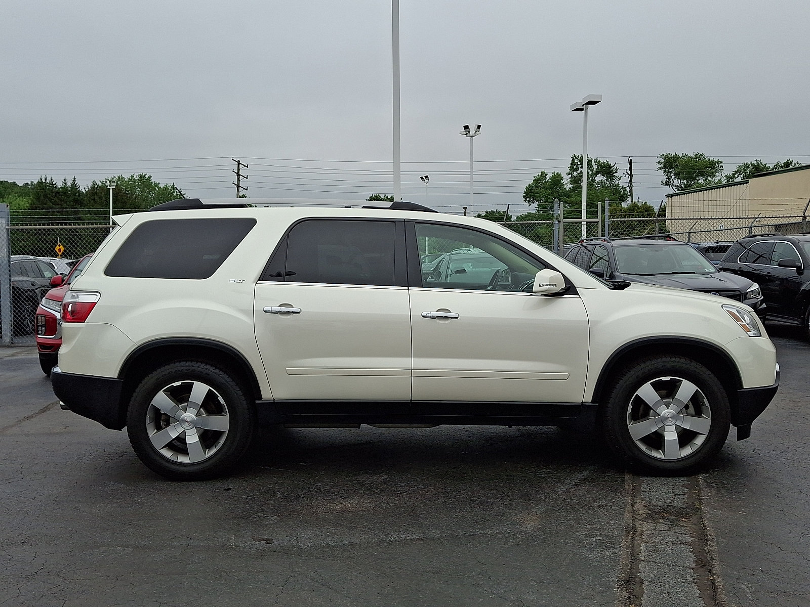 Used 2012 GMC Acadia SLT AWD/4WD image 7