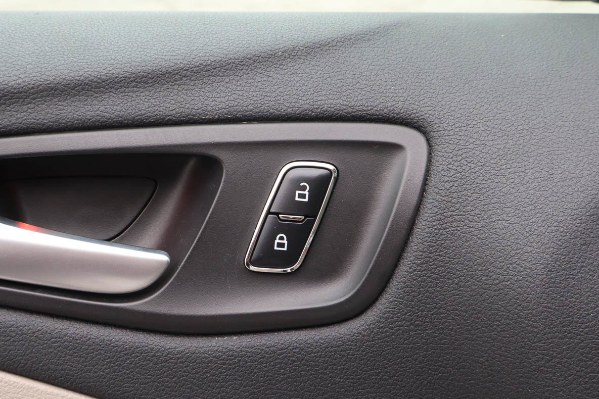 Used 2016 Ford C-MAX SEL w/ Equipment Group 302A image 15