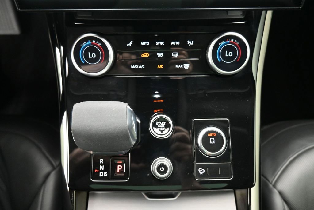 Used 2023 Land Rover Range Rover Sport SE AWD/4WD image 19