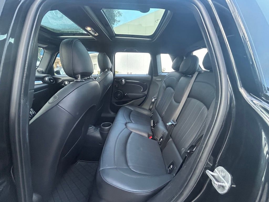 Used 2023 MINI Cooper S w/ Driver Assistance Package image 34