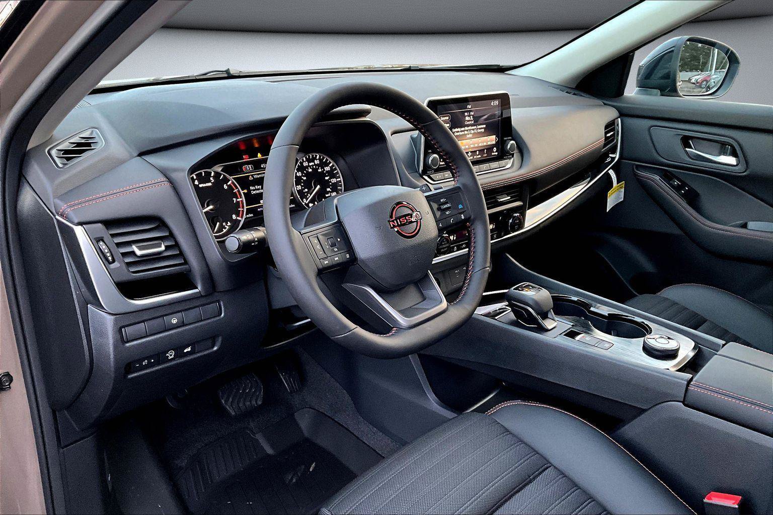 New 2026 Nissan Rogue SV AWD/4WD image 8