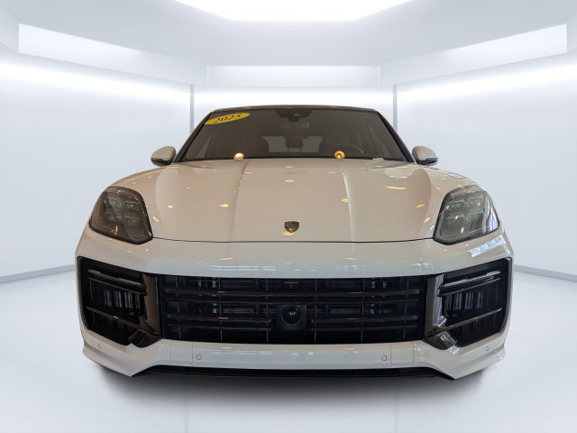 Used 2025 Porsche Cayenne Turbo AWD/4WD image 8