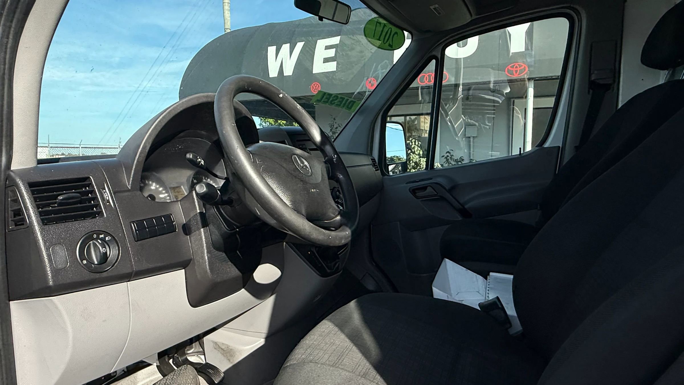 Used 2017 Mercedes-Benz Sprinter 3500 w/ Driver Comfort Package image 11