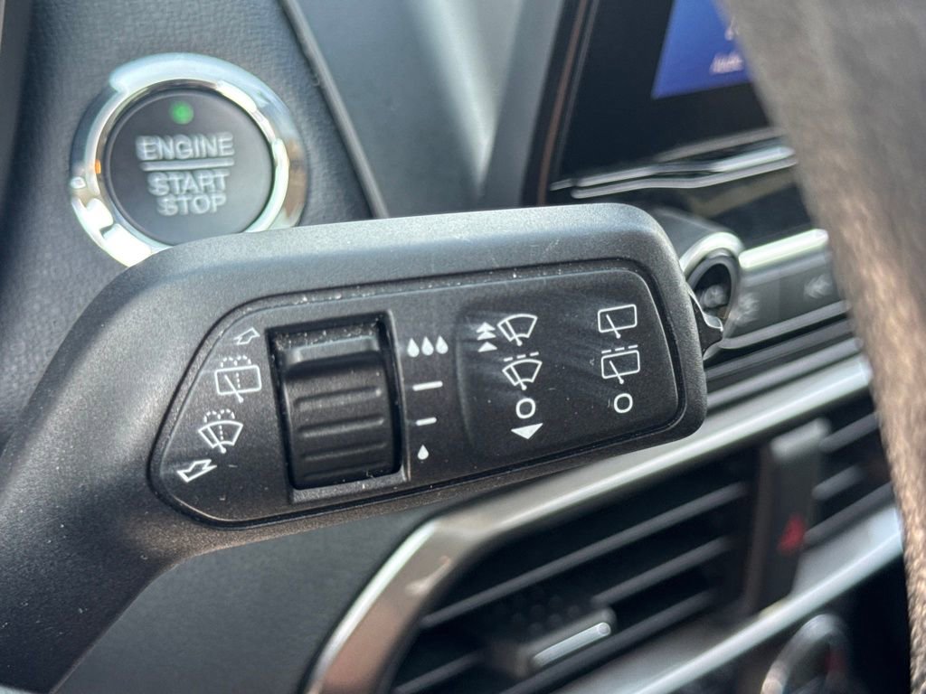 Used 2021 Ford EcoSport SE image 36